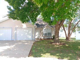 3506 Delmar Ct in Columbia, MO - Building Photo