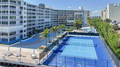 3546 S Ocean Blvd, Unit 617 in South Palm Beach, FL - Foto de edificio - Building Photo