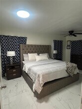 400 NW 60th Way in Hollywood, FL - Building Photo - Building Photo