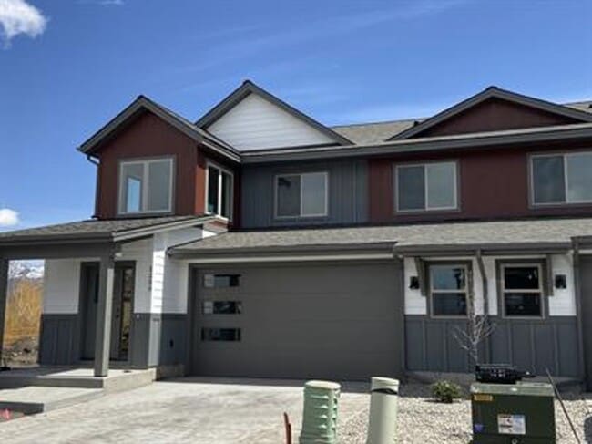 1226 Ryun Sun Way in Bozeman, MT - Building Photo - Building Photo