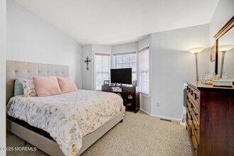 434 Hampton Ct in Englishtown, NJ - Building Photo - Building Photo