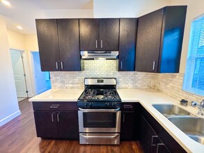 835 35th St in Oakland, CA - Building Photo - Building Photo