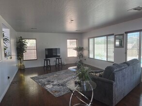 3061 E Mineral Park Rd in San Tan Valley, AZ - Building Photo - Building Photo