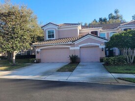 820 Lantern Way in Clearwater, FL - Building Photo