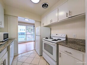 4521 17th St in San Francisco, CA - Foto de edificio - Building Photo