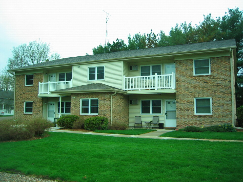 Pines Apartments in Pittsville, WI - Building Photo