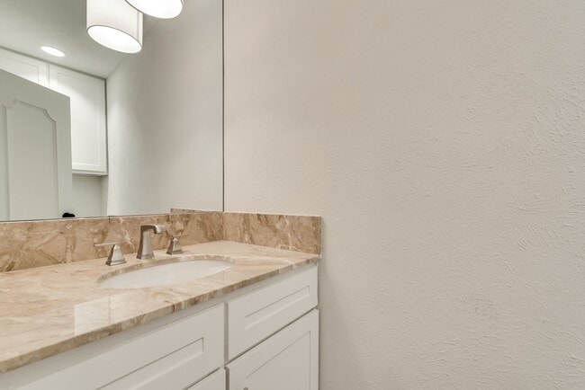 property at 3106 Overton Park Dr W