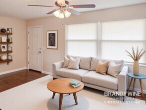 930 Jorick Ct W in Jacksonville, FL - Building Photo - Building Photo