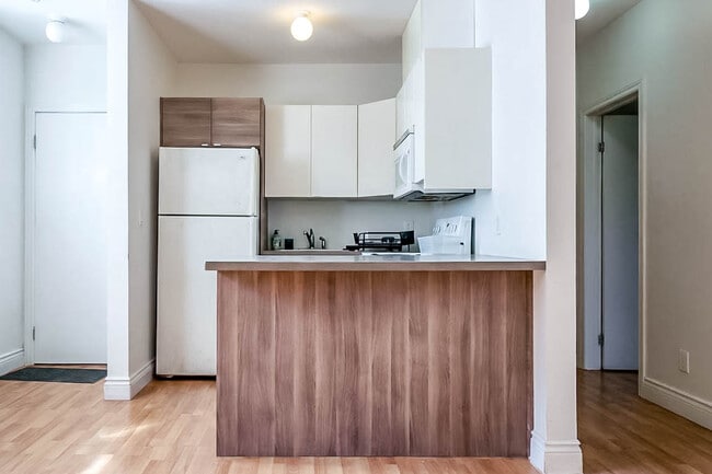 property at 1015 Dupont St