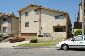 535 E Cypress Ave in Burbank, CA - Building Photo - Building Photo