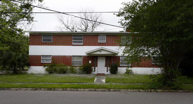 1744 Tyler St in Jacksonville, FL - Foto de edificio - Building Photo