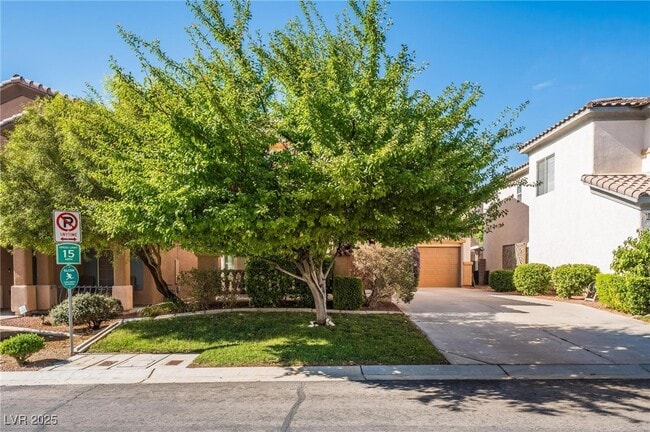 property at 5989 Lamotte Ave