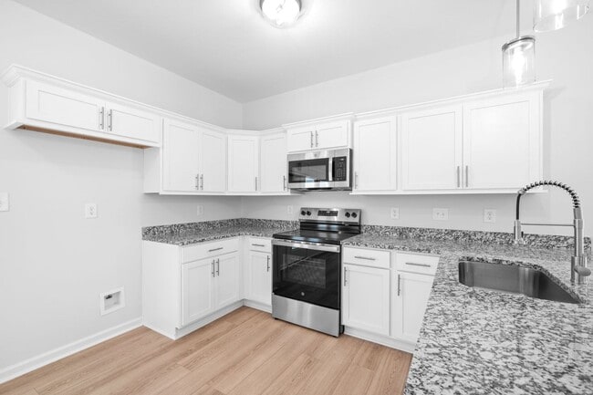 property at 104 W Point Dr