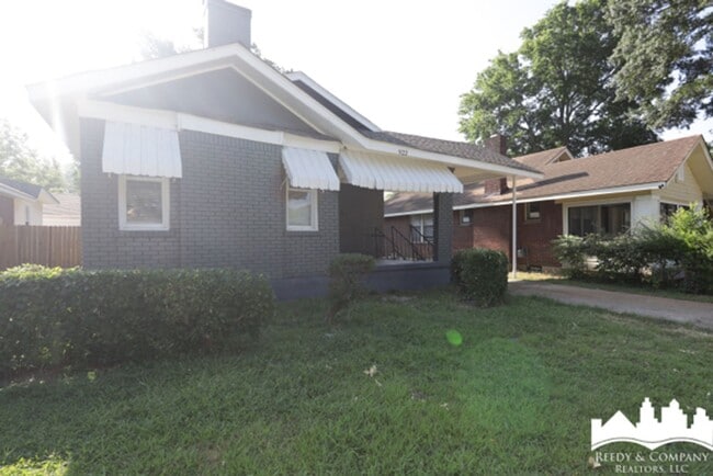 922 Garland St in Memphis, TN - Building Photo - Building Photo