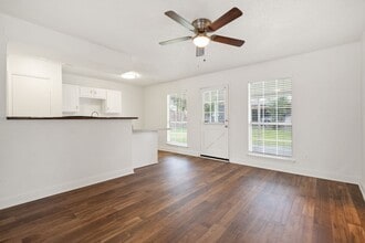 3021 Dupree St in Irving, TX - Building Photo - Building Photo