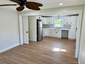 46 Vance Rd in Bristol, CT - Building Photo - Building Photo