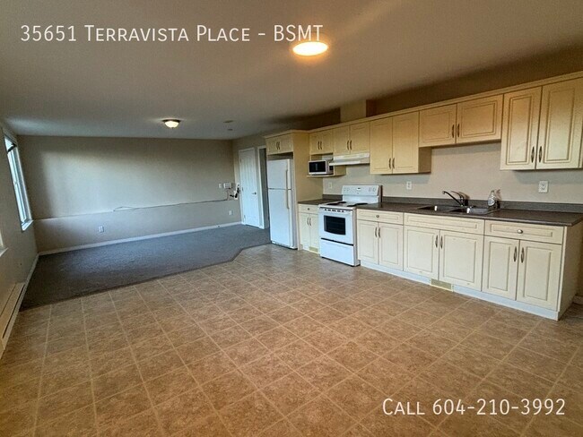 35651 Terravista Pl in Abbotsford, BC - Building Photo - Building Photo