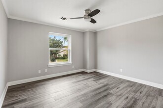 11930 Carriage Hill Dr in Houston, TX - Building Photo - Building Photo