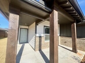 3201 Mt Nebo Dr in Yukon, OK - Building Photo - Building Photo