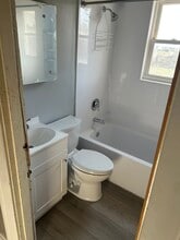 863 N 74th St in East St. Louis, IL - Building Photo - Building Photo