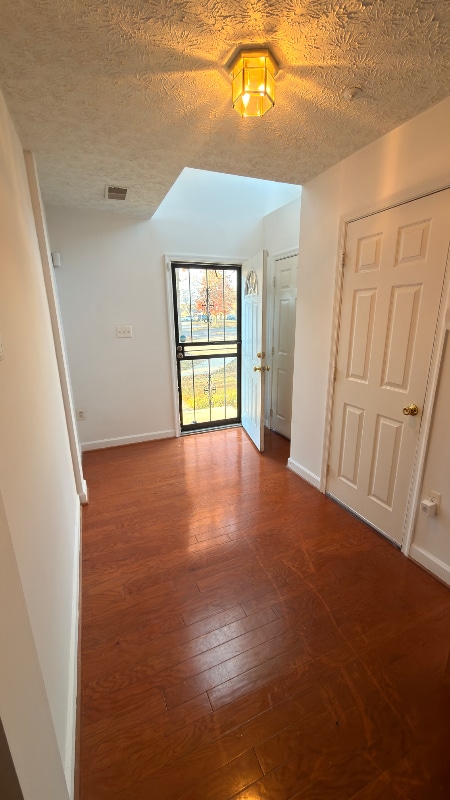 11920 Calico Woods Dr in Waldorf, MD - Building Photo - Building Photo