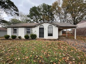 6780 Pinehurst Rd in Horn Lake, MS - Building Photo