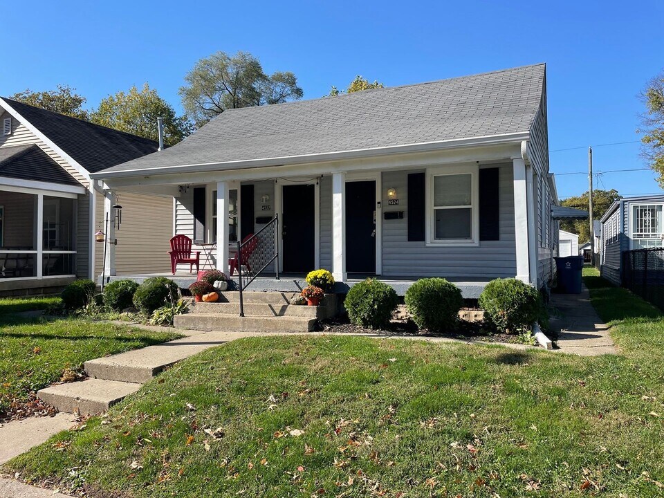 4522 Evanston Ave in Indianapolis, IN - Building Photo