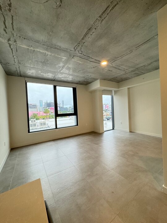 49 NW 34th Ter, Unit S1 in Miami, FL - Building Photo