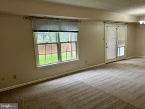 1905 N Glen Dr in Glen Mills, PA - Building Photo - Building Photo