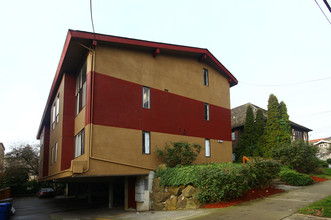 4259 8th Ave NE in Seattle, WA - Building Photo - Building Photo