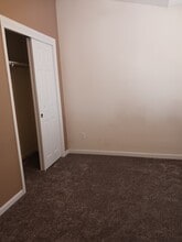 4815 Hahns Peak Dr, Unit 202 in Loveland, CO - Building Photo - Building Photo