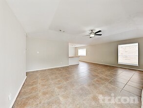 11451 Stoughton Dr in Houston, TX - Building Photo - Building Photo