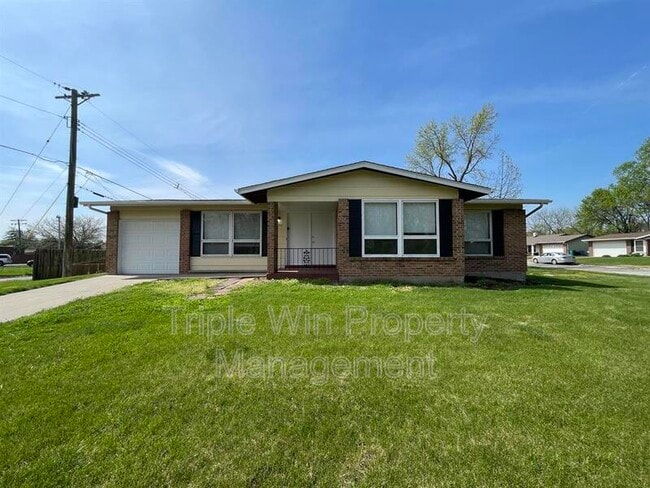 690 Wiethaupt Rd in Florissant, MO - Building Photo - Building Photo