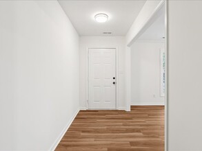 112 Winder Rd in Yorktown, VA - Building Photo - Building Photo