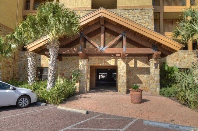 101 W Bank in Horseshoe Bay, TX - Foto de edificio - Building Photo