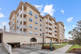 2203 Dorrington St in Houston, TX - Building Photo