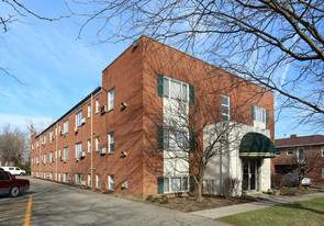 SK-1516 Apartments