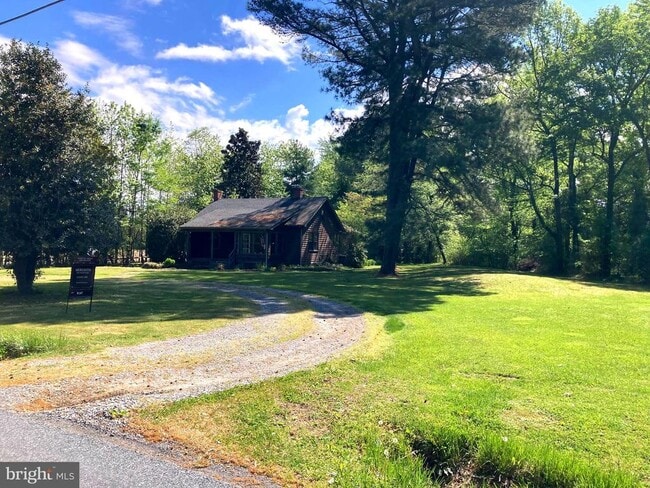 4893 Evergreen Rd in Oxford, MD - Building Photo - Building Photo
