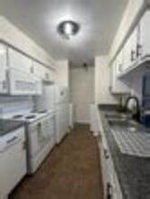 420 Garland Dr in Lake Jackson, TX - Building Photo - Building Photo