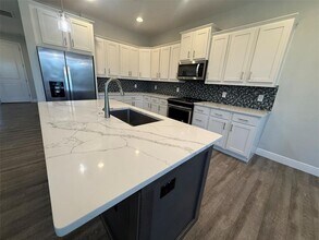 26265 Explorer Rd in Punta Gorda, FL - Building Photo - Building Photo