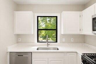 3275 15th Pl SE in Washington, DC - Building Photo - Building Photo