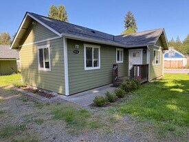 1816 Scammell Ave NW in Olympia, WA - Building Photo