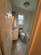 910 Mariposa Ave in Corcoran, CA - Building Photo - Building Photo