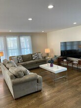 24 T St in Hull, MA - Building Photo - Building Photo