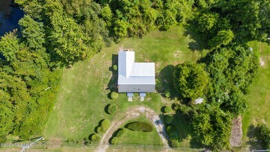 2810 Oaks Rd in New Bern, NC - Building Photo - Building Photo