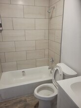 515 W 7th Ave in Stillwater, OK - Foto de edificio - Building Photo