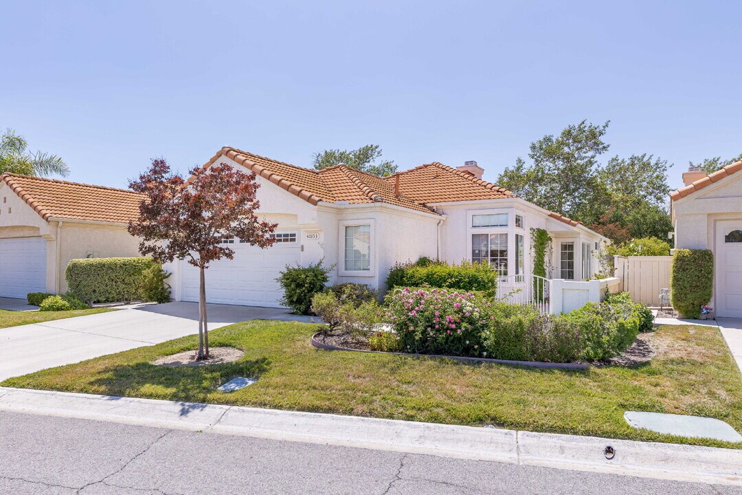 40153 Corte Peralta in Murrieta, CA - Building Photo