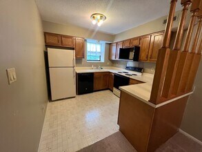 2802 Par Valley Ct in St. Louis, MO - Building Photo - Building Photo