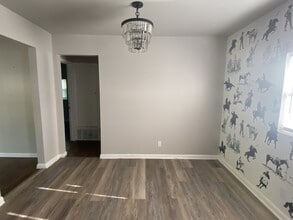 4536 S Xenophon Ave in Tulsa, OK - Building Photo - Building Photo