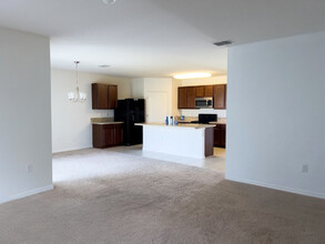 3052 Sangria St in Kissimmee, FL - Building Photo - Building Photo